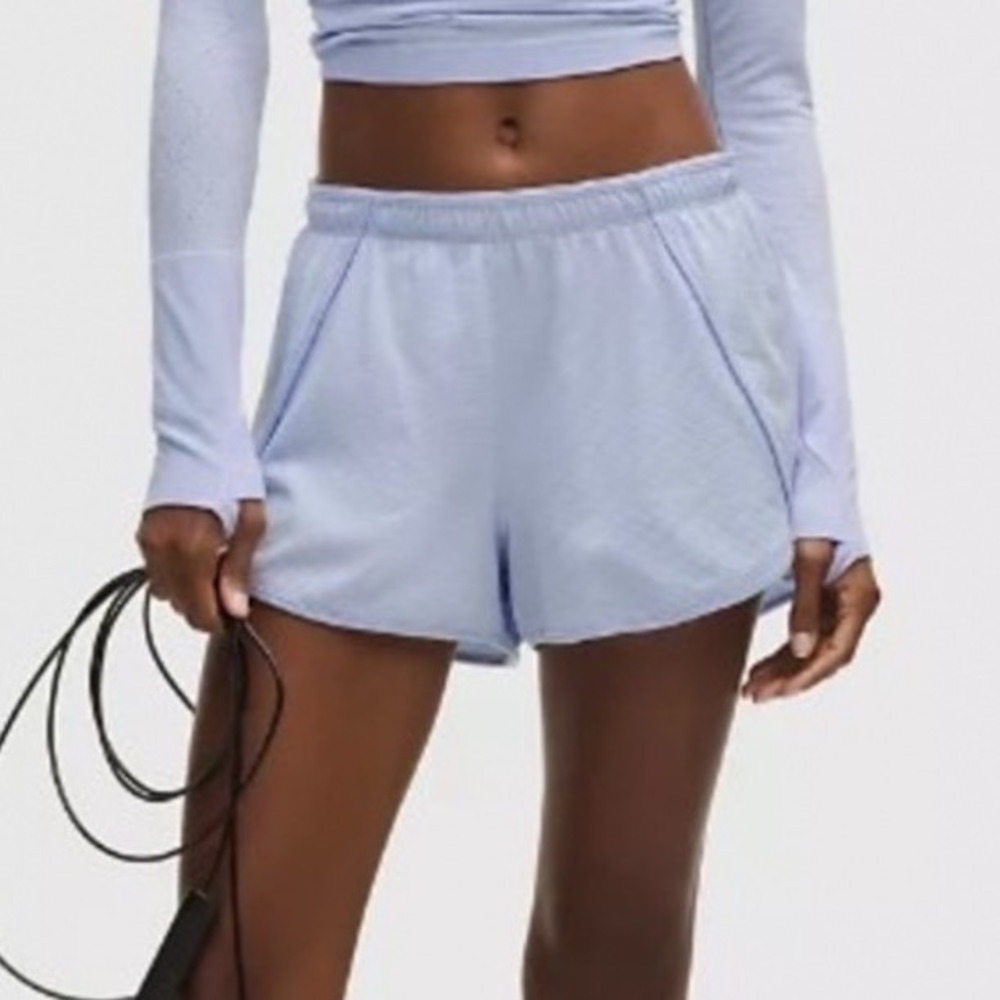 Lululemon Swiftly Mid Rise Shorts Serene Blue Pastel Athletic Lined Size 14 NWT